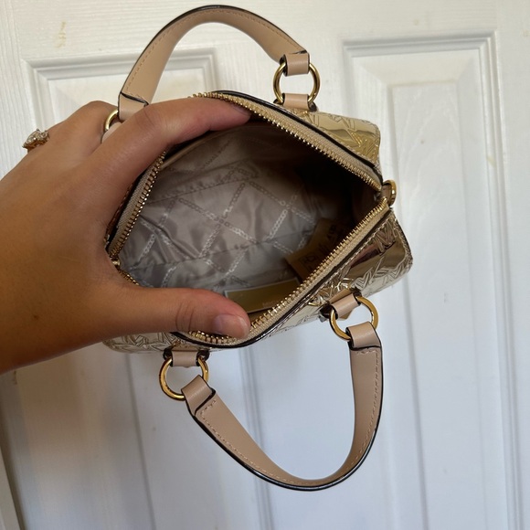 NWT Michael Kors Grayson small duffle crossbody bag metallic - Picture 8 of 9